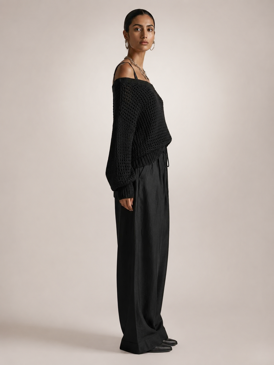 Herta | Tweedelige set met off-shoulder top en wijde broek