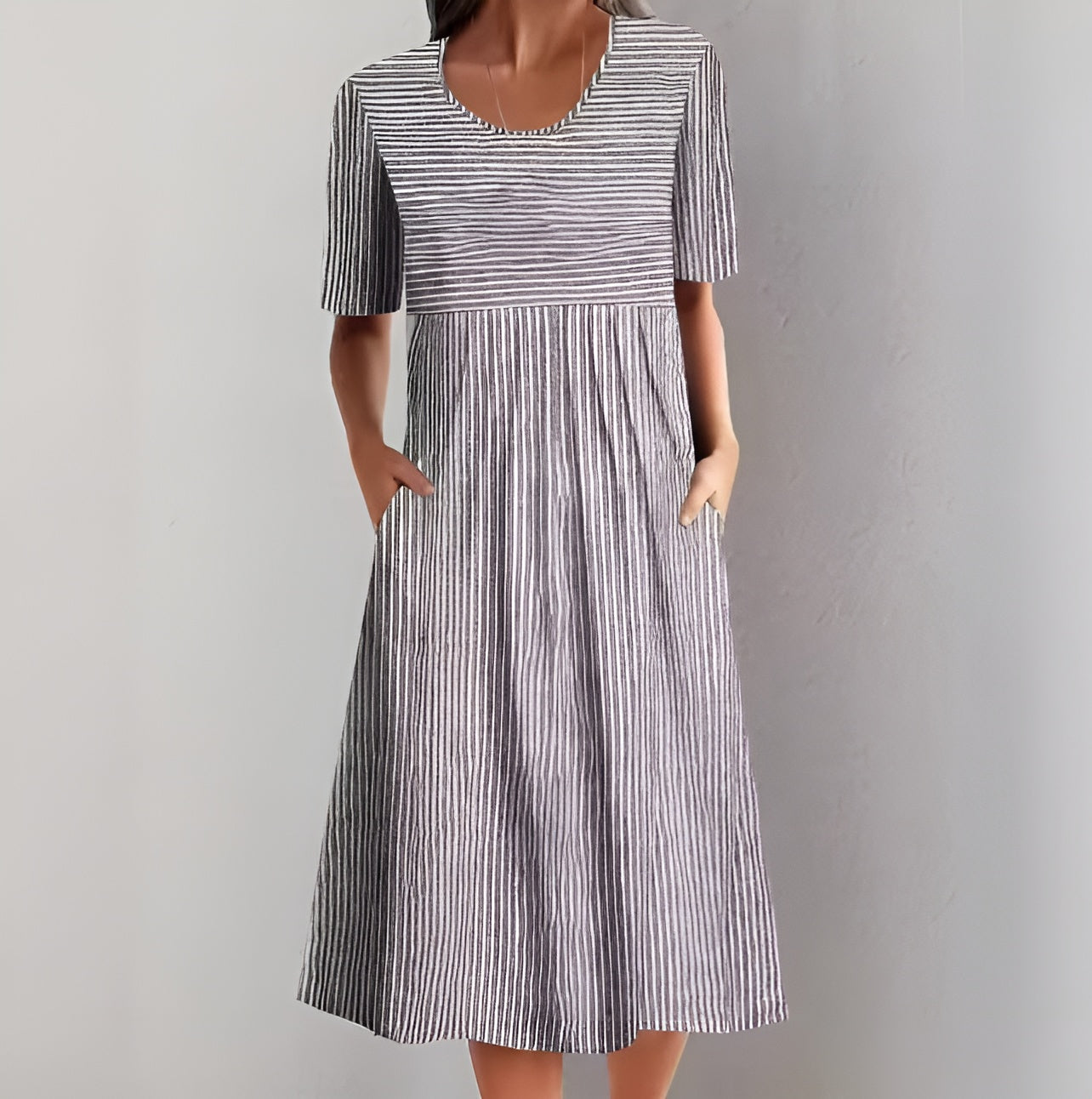 Aquelle™ – Elegante gestreepte midi-jurk met maritieme toets