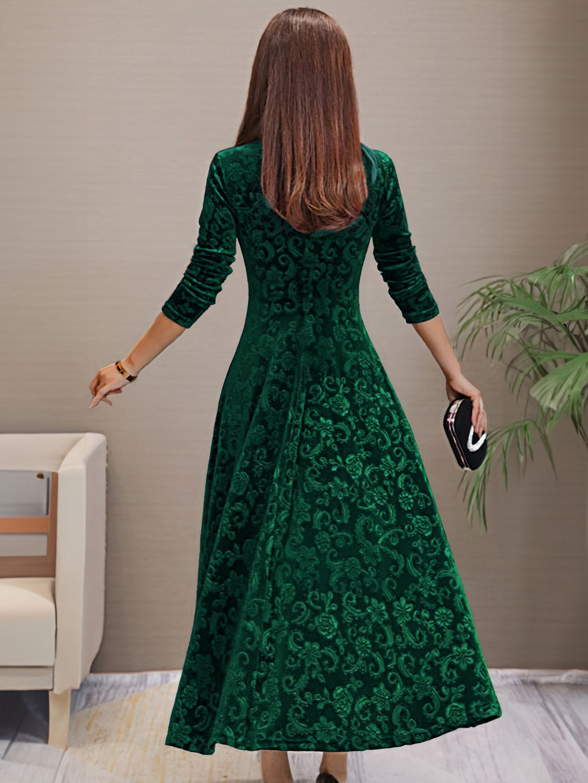 Anny™ – Elegante fluwelen feestjurk met V-hals