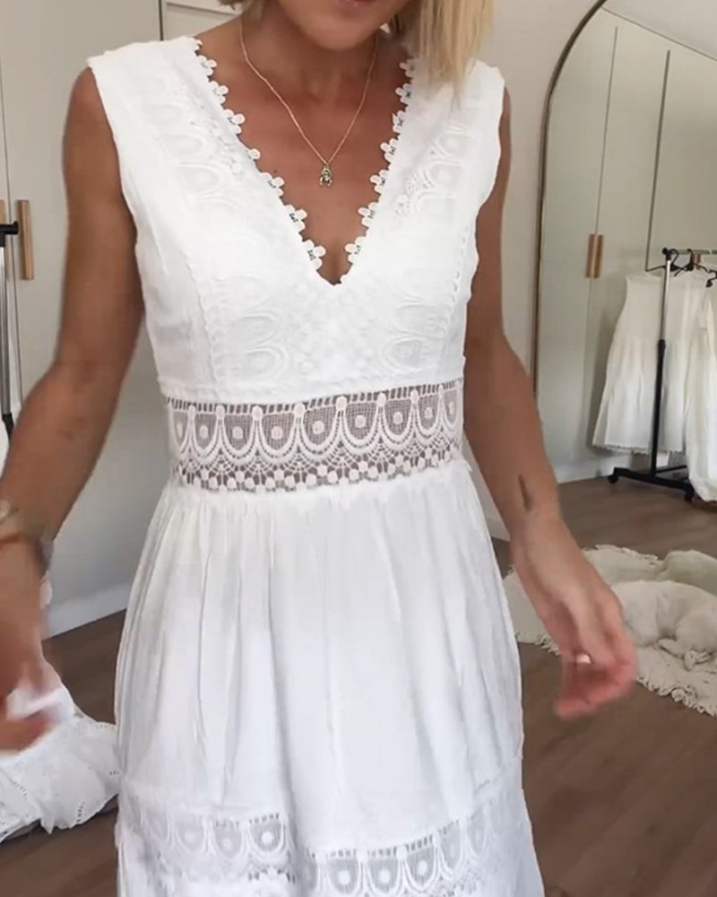 Sora™ – Mouwloze boho midi-jurk met kantdetails