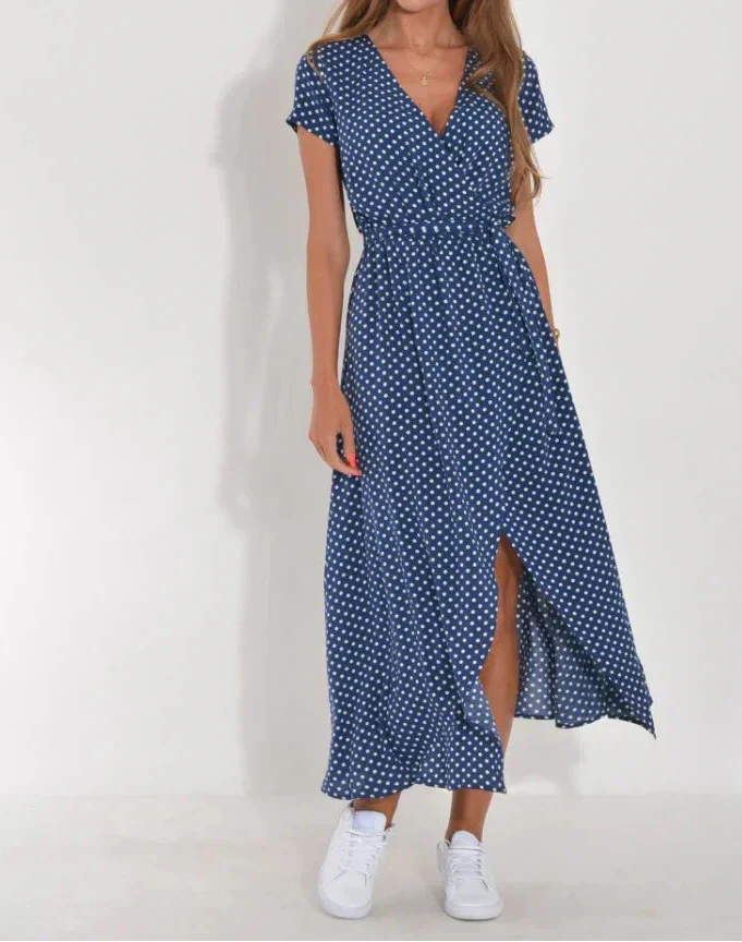 Jorlyn™ – Elegante jurk met V-hals en getailleerde pasvorm